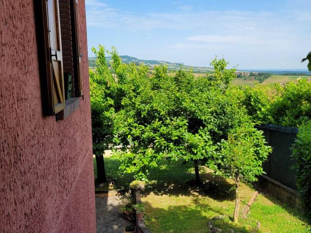 Villa Indipendente in vendita a Ancarano di Sopra, Rivergaro