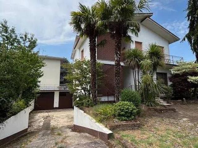 Villa Indipendente in vendita a Borgo di Sotto, Vigolzone