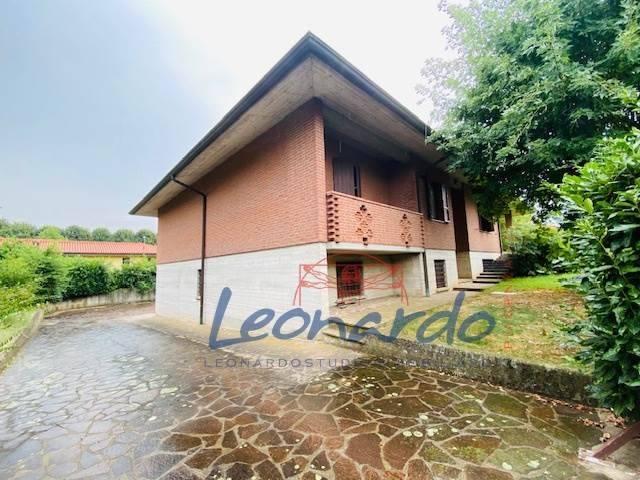 Villa Indipendente in vendita a Vigolzone, Reggio Emilia