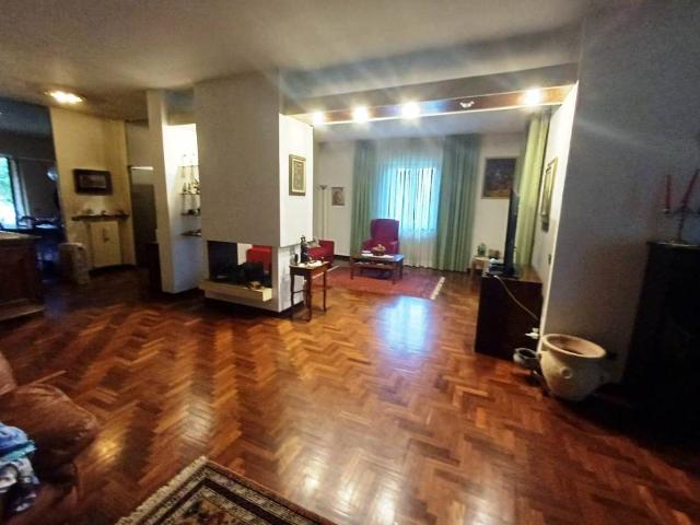 Villa Indipendente in vendita a Vigolzone, Reggio Emilia