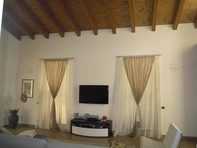 Villa Indipendente in vendita a Vigolzone, Reggio Emilia