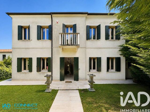 Villa Indipendente in vendita a Riviera Naviglio, Vigonovo