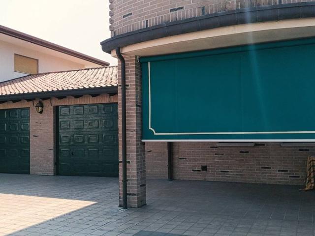 Villa Indipendente in vendita a Vigonovo, Veneto