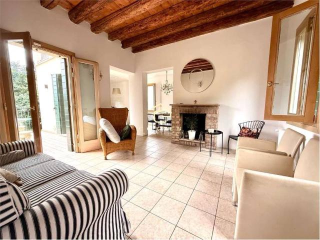 Villa Indipendente in vendita a Vigonovo, Venezia