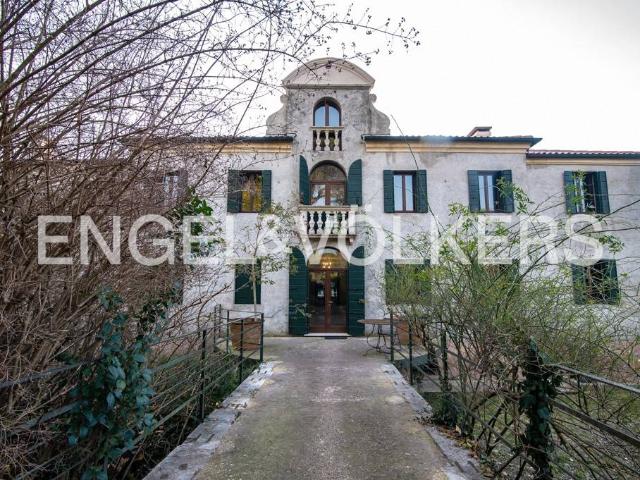 Villa Indipendente in vendita a Vigonovo, Venezia
