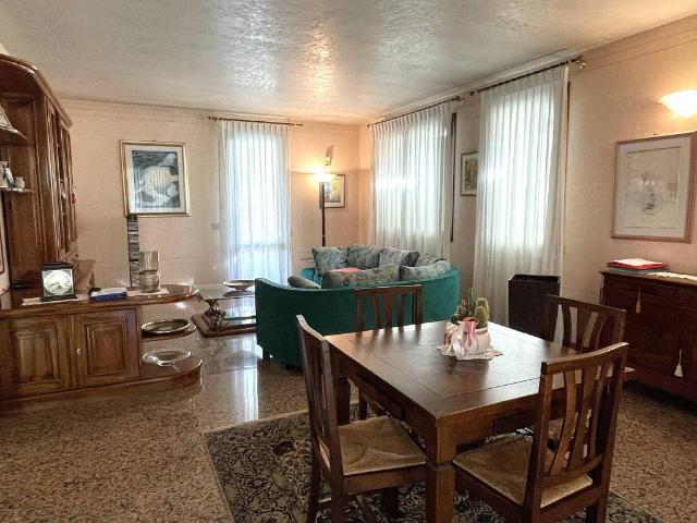 Villa Indipendente in vendita a Perarolo, Vigonza