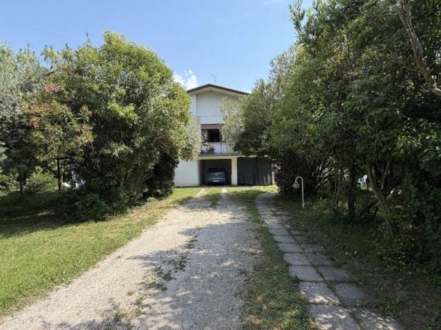 Villa Indipendente in vendita a Peraga, Vigonza