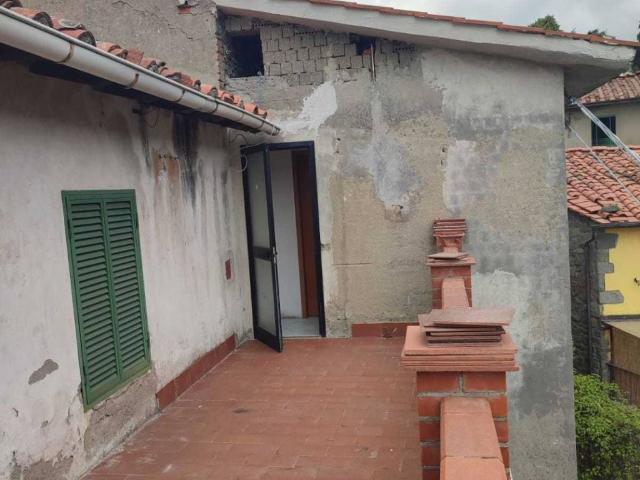 Villa Indipendente in vendita a Villa Basilica, Toscana