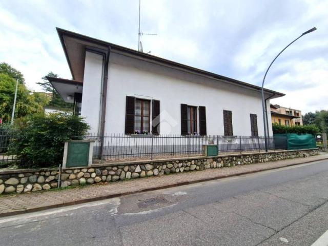 Villa Indipendente in vendita a Villa D'adda, Lombardia