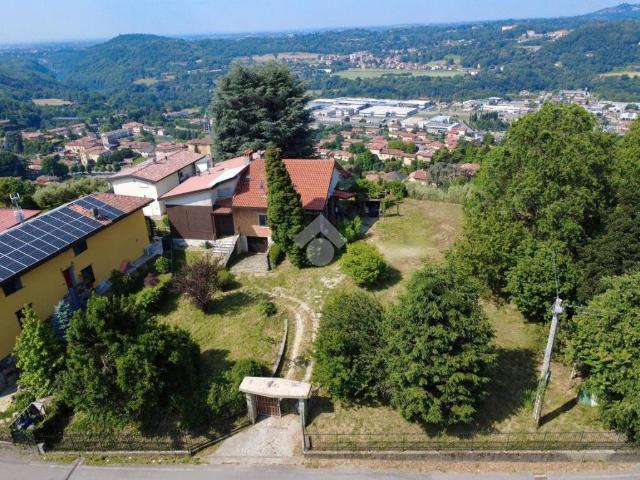Villa Indipendente in vendita a Valle, Villa D'adda