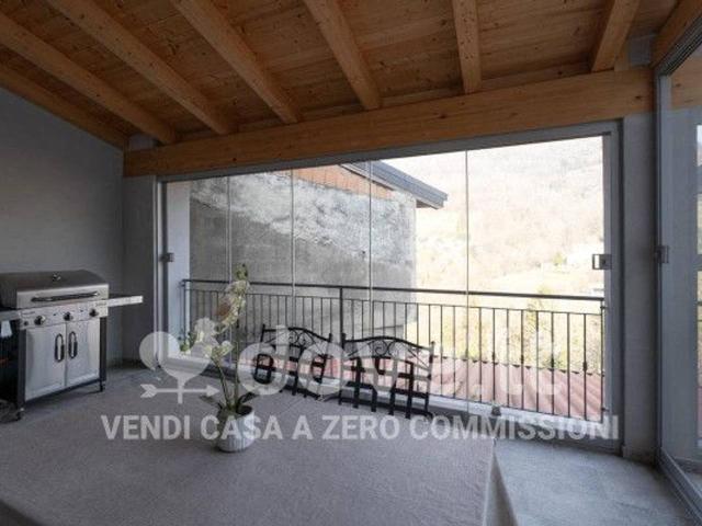 Villa Indipendente in vendita a Bruntino, Villa D'almè
