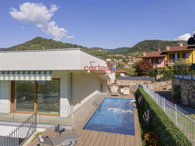 Villa Indipendente in vendita a Bruntino, Villa D'almè