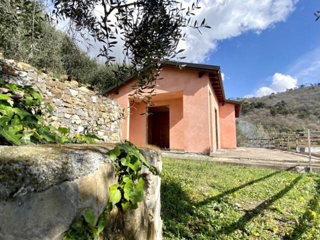 Villa Indipendente in vendita a Villa Faraldi, Liguria