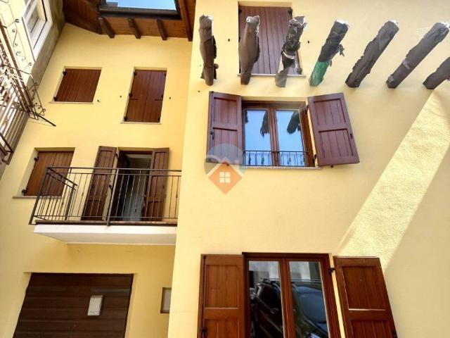 Villa Indipendente in vendita a Comunità della Vallagarina, Villa Lagarina
