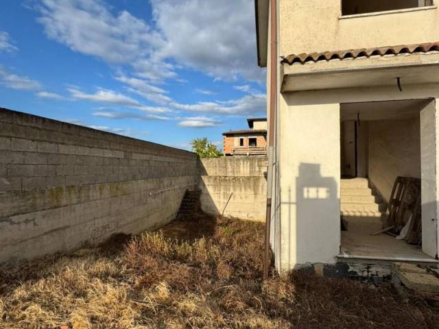 Villa Indipendente in vendita a Villa Literno