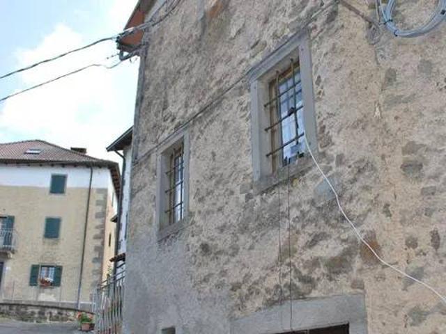 Villa Indipendente in vendita a Appennino Reggiano, Re