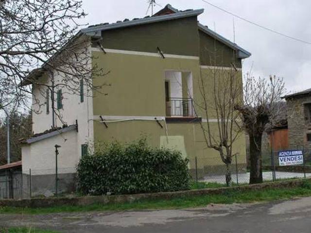 Villa Indipendente in vendita a Appennino Reggiano, Re