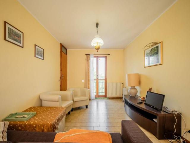 Villa Indipendente in vendita a Appennino Reggiano, Re