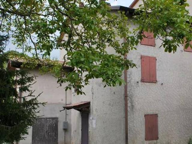 Villa Indipendente in vendita a Appennino Reggiano, Re