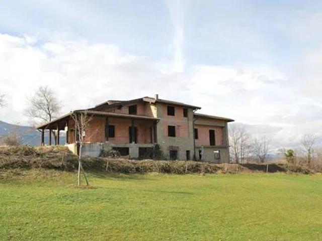 Villa Indipendente in vendita a Appennino Reggiano, Re