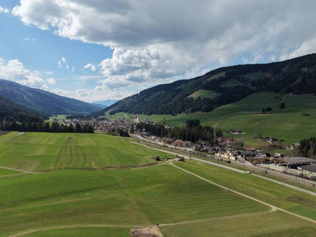 Villa Indipendente in vendita a Villabassa, Trentino-Alto Adige/Südtirol
