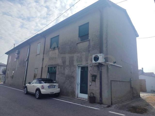 Villa Indipendente in vendita a Cambio, Villadose