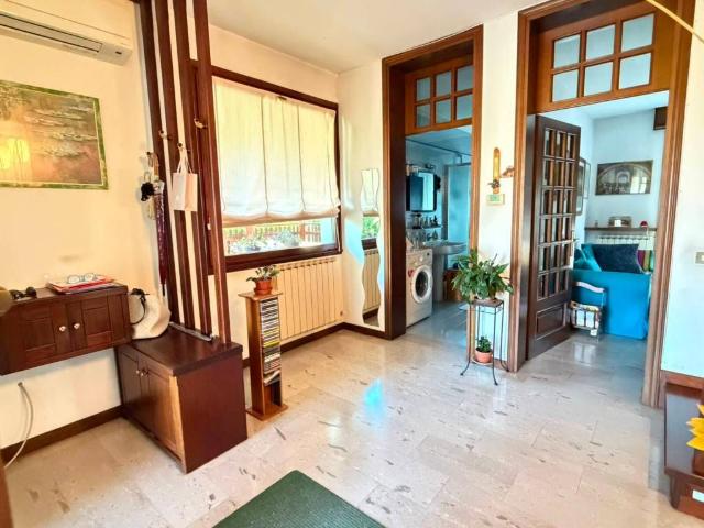 Villa Indipendente in vendita a Villadose, Rovigo