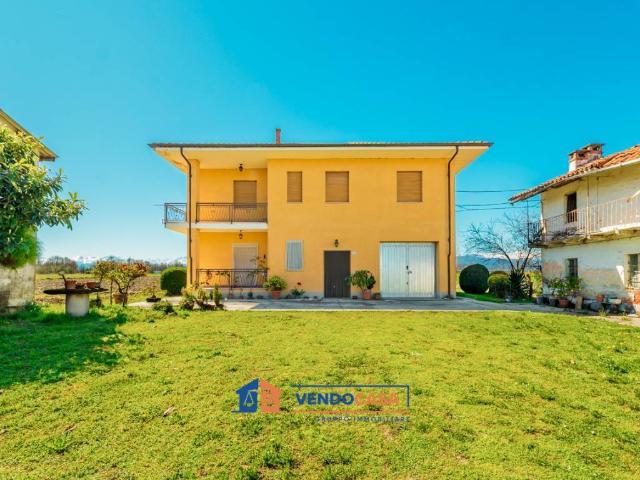 Villa Indipendente in vendita a Piemonte, Cuneo