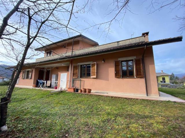 Villa Indipendente in vendita a Unione di comuni Montana Lunigiana, Villafranca In Lunigiana