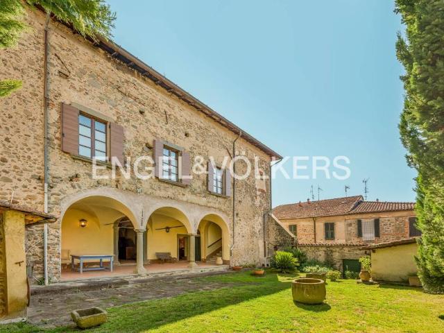 Villa Indipendente in vendita a Unione di comuni Montana Lunigiana, Villafranca In Lunigiana