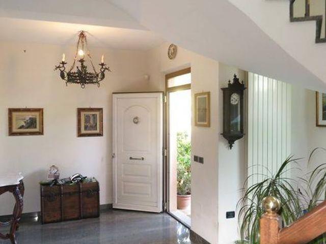Villa Indipendente in vendita a Unione di comuni Montana Lunigiana, Villafranca In Lunigiana
