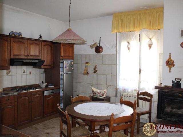 Villa Indipendente in vendita a Unione di comuni Montana Lunigiana, Villafranca In Lunigiana