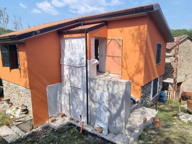 Villa Indipendente in vendita a Unione di comuni Montana Lunigiana, Villafranca In Lunigiana