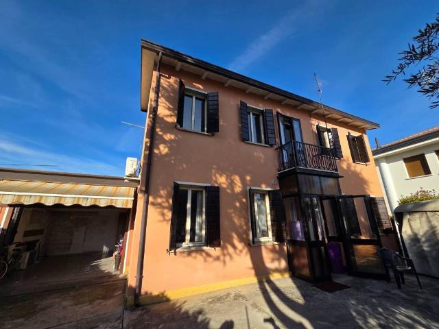 Villa Indipendente in vendita a Taggì di Sotto, Villafranca Padovana
