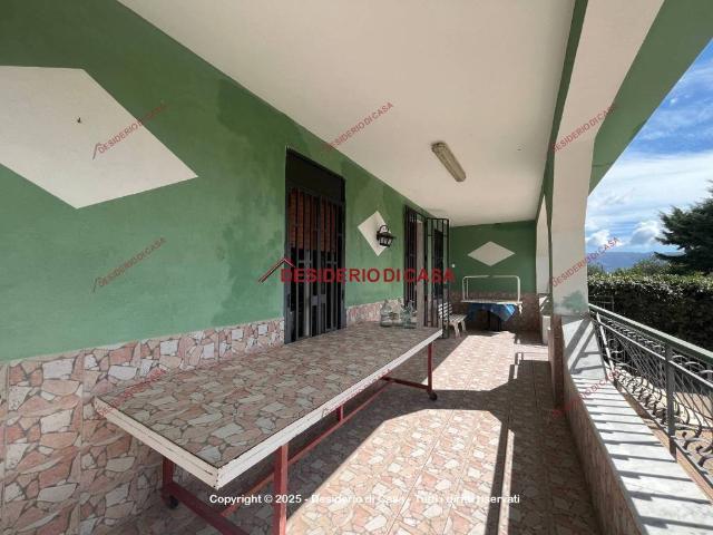 Villa Indipendente in vendita a Villafrati, Sicilia