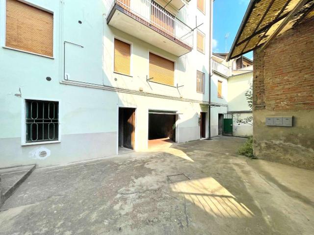 Palazzo in vendita a Villalvernia, Alessandria