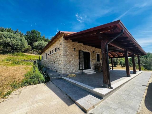 Villa Indipendente in vendita a Terre dell’Ufita, Villamaina