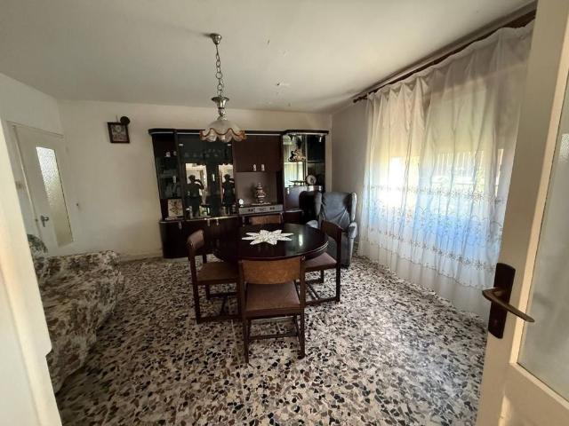 Villa Indipendente in vendita a Villamarzana, Veneto