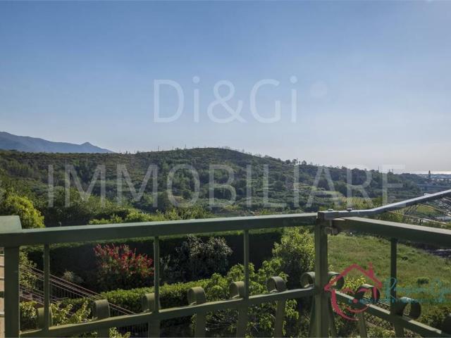 Villa Indipendente in vendita a Villanova D'albenga, Liguria