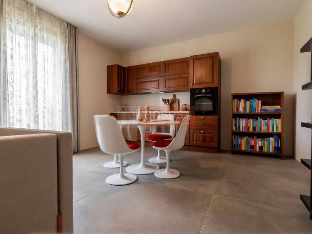 Villa Indipendente in vendita a Villanova D'albenga, Liguria