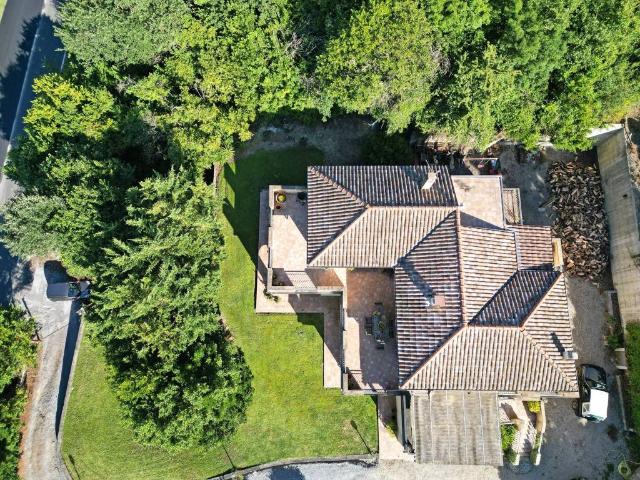 Villa Indipendente in vendita a Villanova D'albenga, Liguria