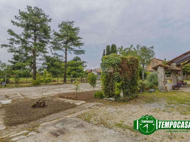 Villa Indipendente in vendita a Villanova D'ardenghi, Lombardia