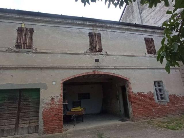 Villa Indipendente in vendita a Villanova Sull'arda, Reggio Emilia