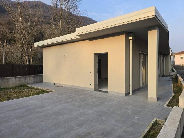 Villa Indipendente in vendita a Comunità montana della Valle Sabbia, Villanuova Sul Clisi