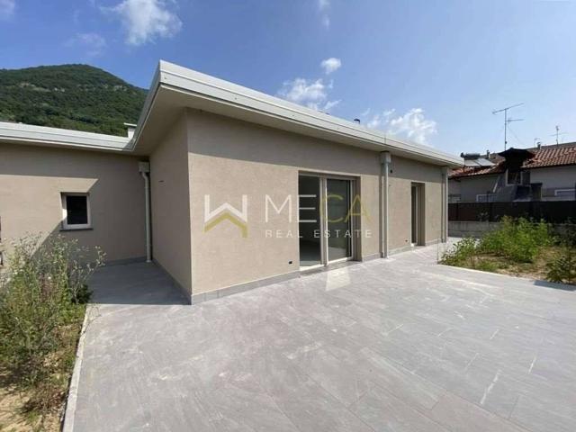 Villa Indipendente in vendita a Comunità montana della Valle Sabbia, Villanuova Sul Clisi