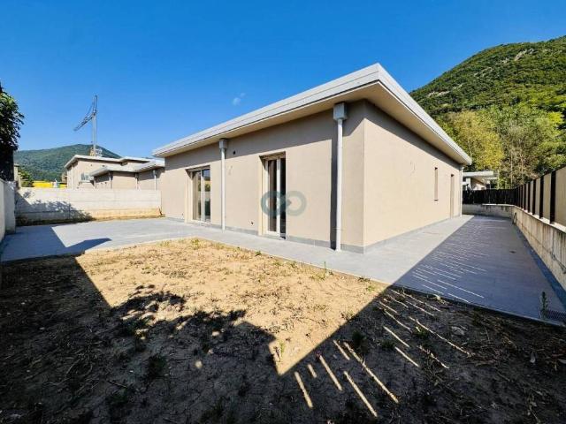 Villa Indipendente in vendita a Comunità montana della Valle Sabbia, Villanuova Sul Clisi