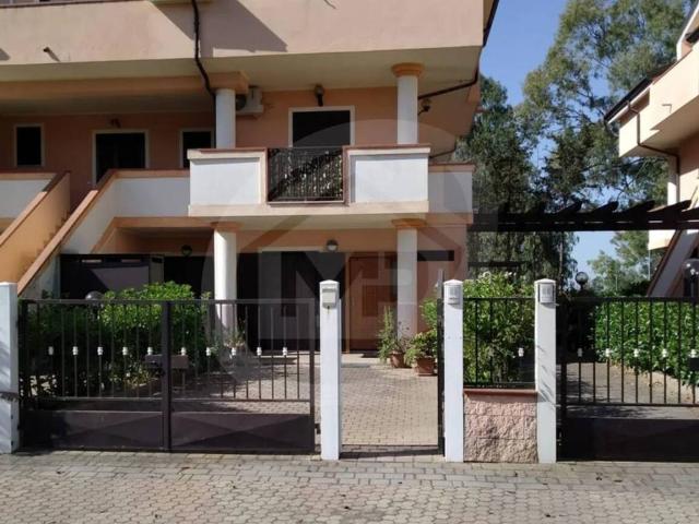 Villa Indipendente in vendita a Calabria, Cosenza