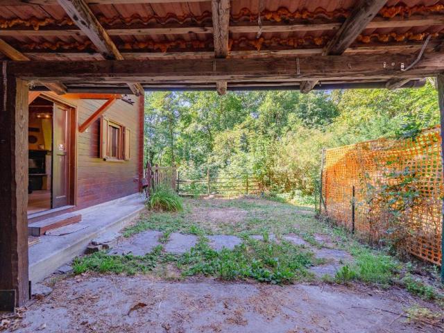 Villa Indipendente in vendita a Droglia, Piemonte