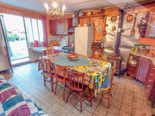 Villa Indipendente in vendita a Prietti, Villar Perosa