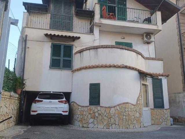Villa Indipendente in vendita a Villaricca, Campania